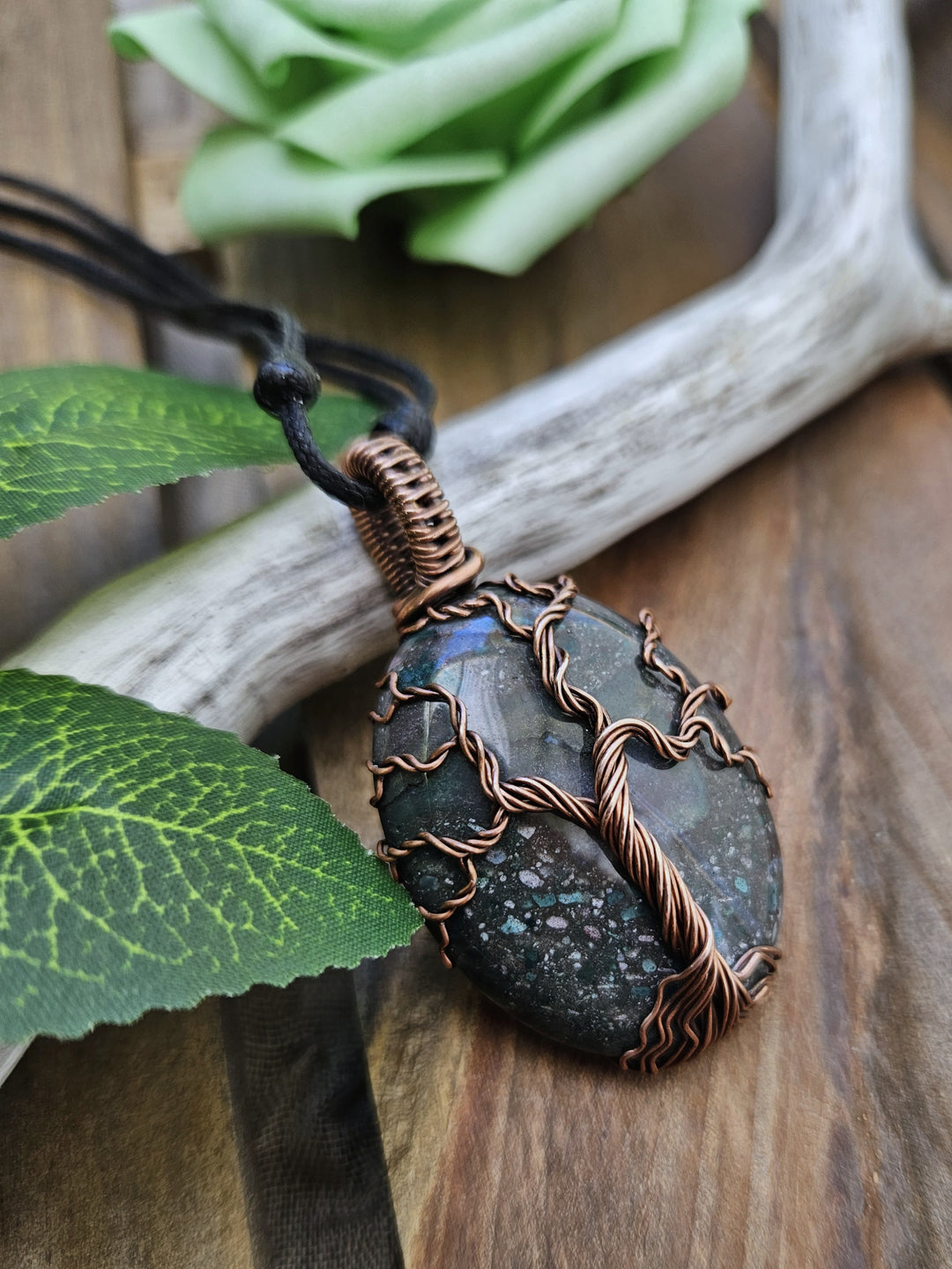 Indian Agate and Copper Tree of Life Necklace