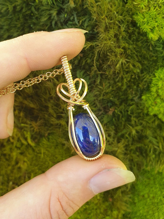 Lapis and Yellow Gold Necklace