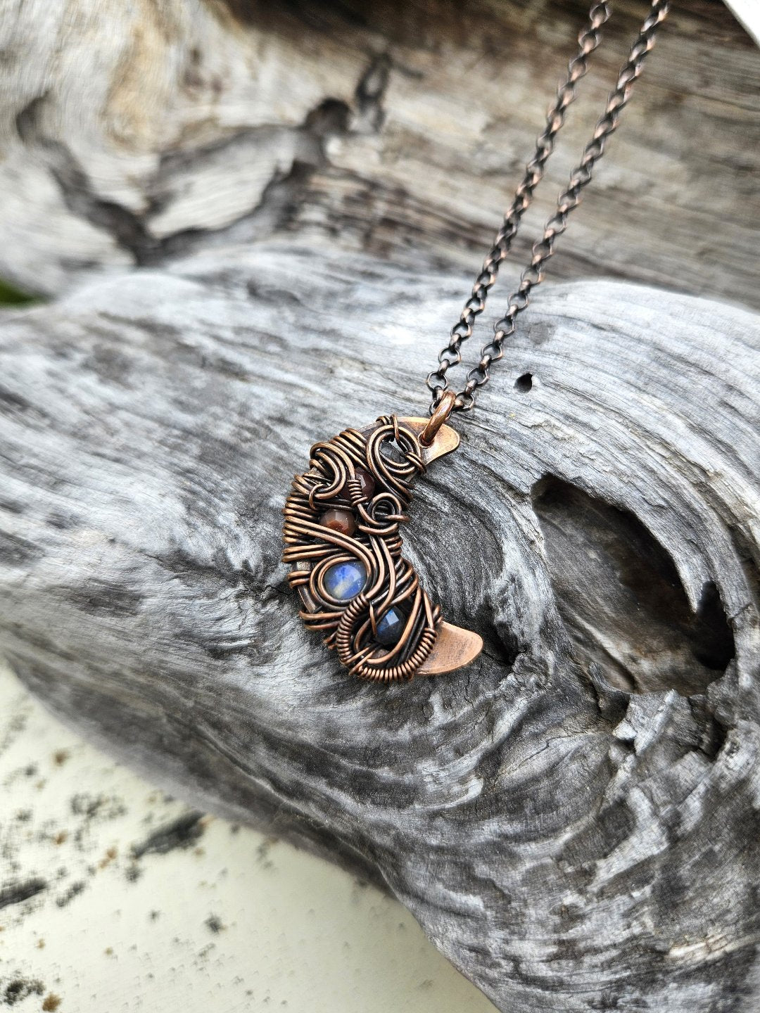 Mini Chaos Moon Necklace - Ethereal