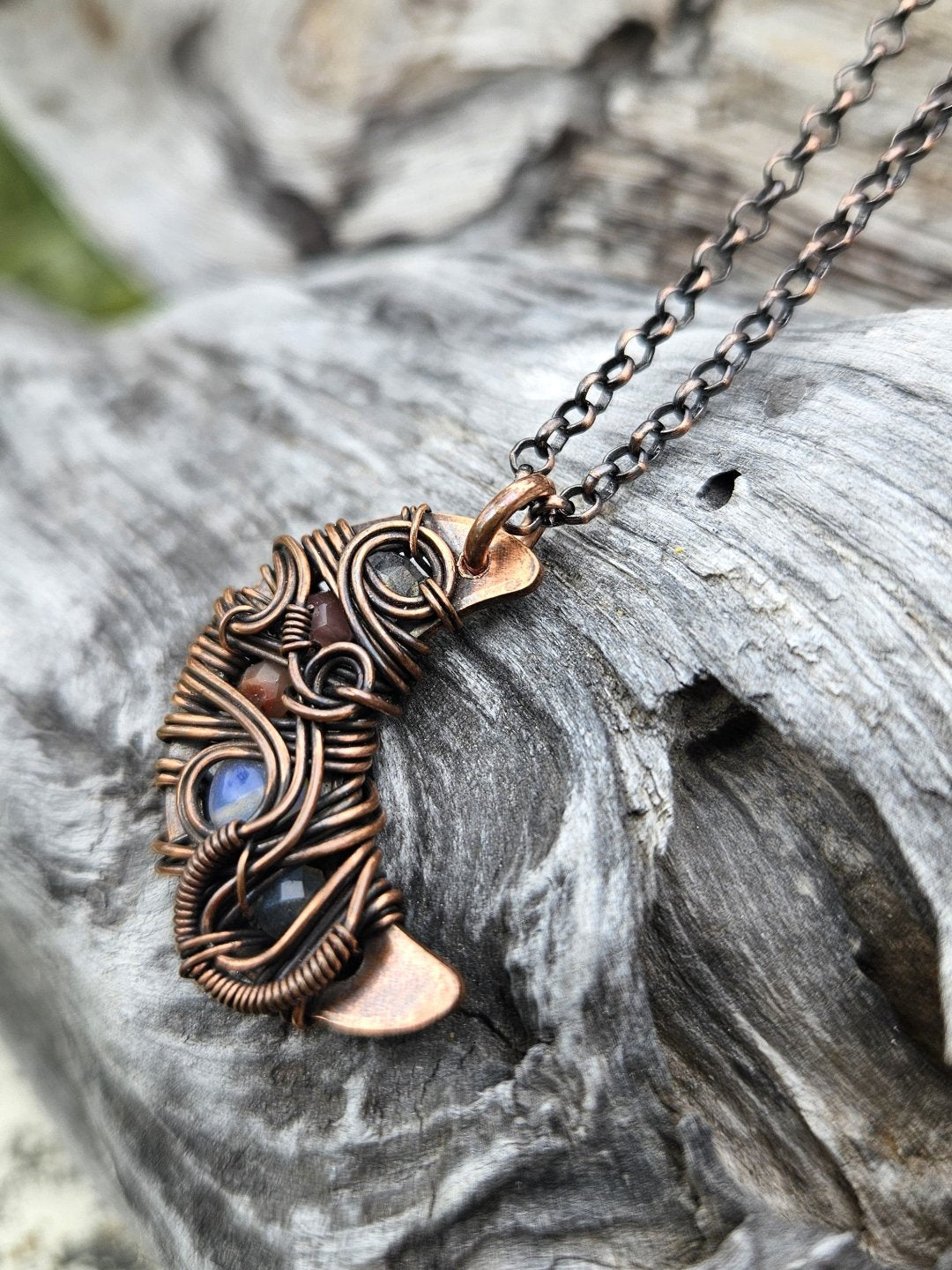 Mini Chaos Moon Necklace - Ethereal