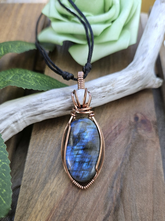 Labradorite, Moonstone and Copper Necklace