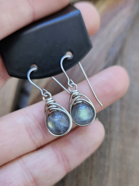 Silver 'Dew Drop' Earrings - Labradorite