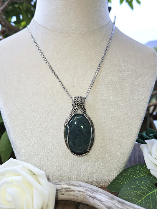 Moss Agate and Silver Necklace