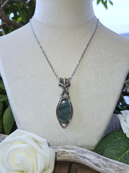 Labradorite and Silver Necklace