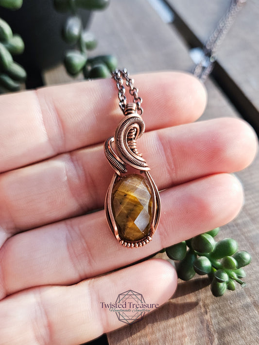 Tigers Eye and Copper Necklace