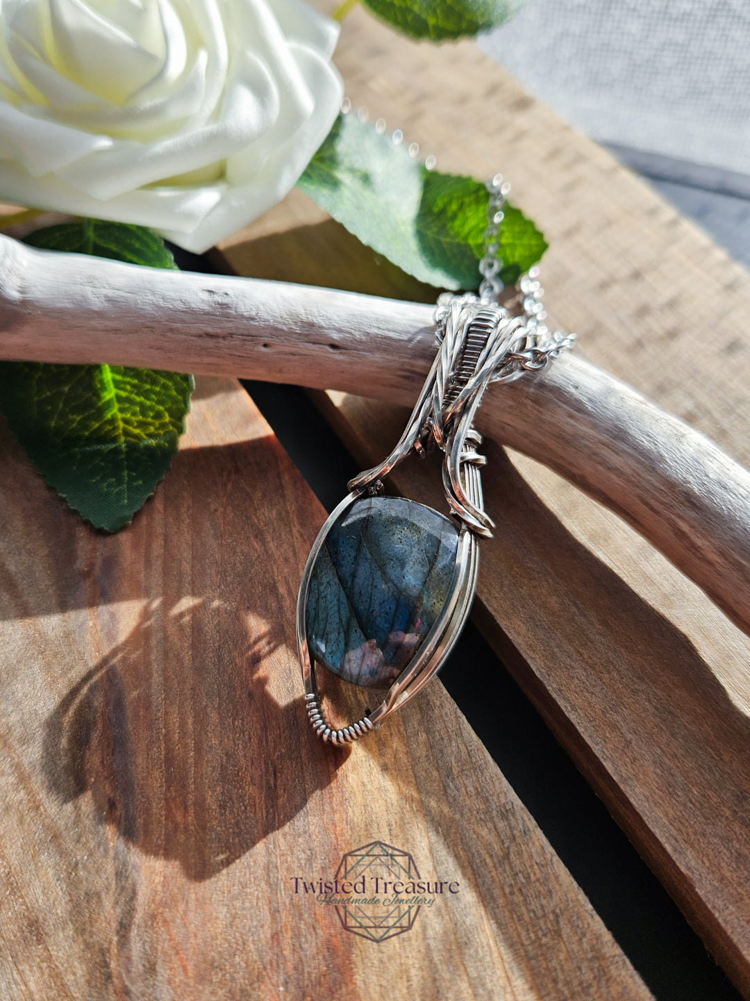 Labradorite and Silver Necklace