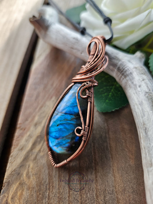 Labradorite and Copper Necklace