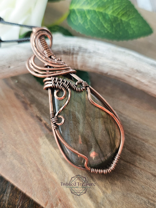 Labradorite and Copper Necklace