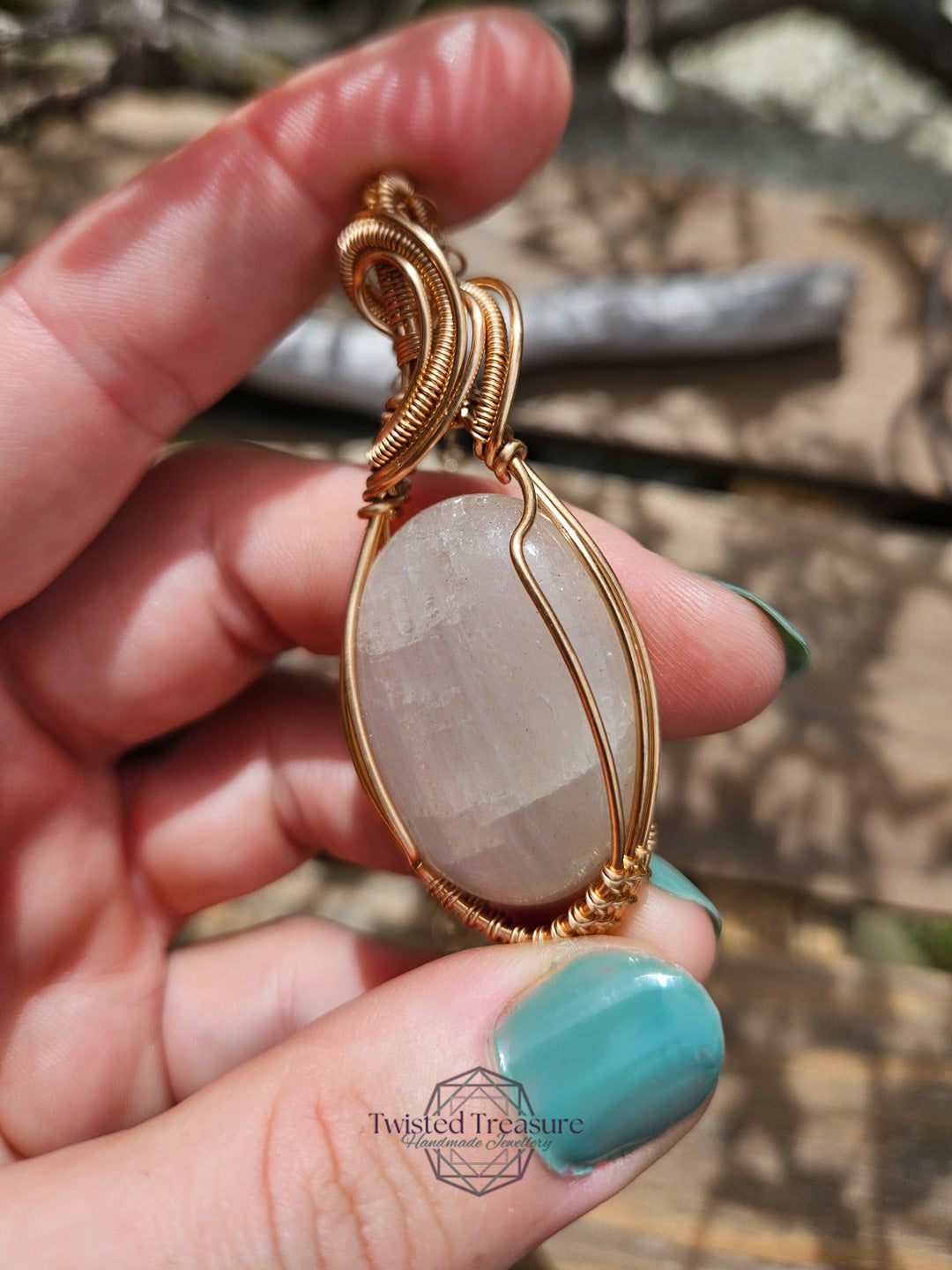 Belomorite and Bronze Necklace