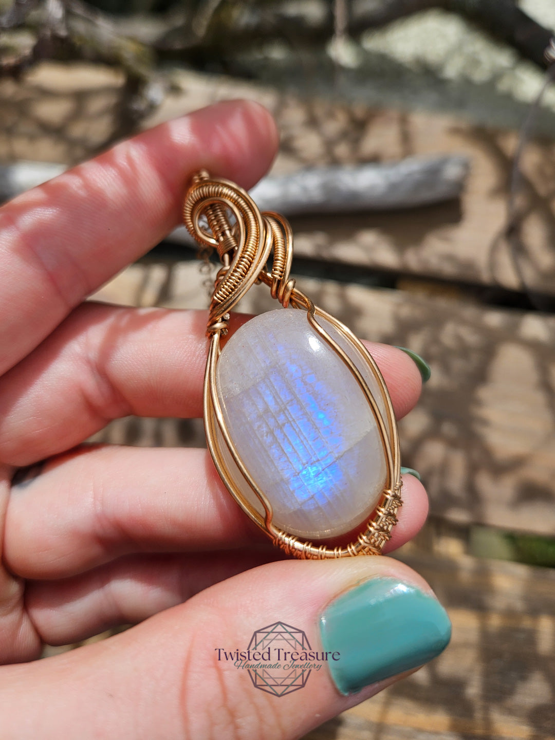 Belomorite and Bronze Necklace