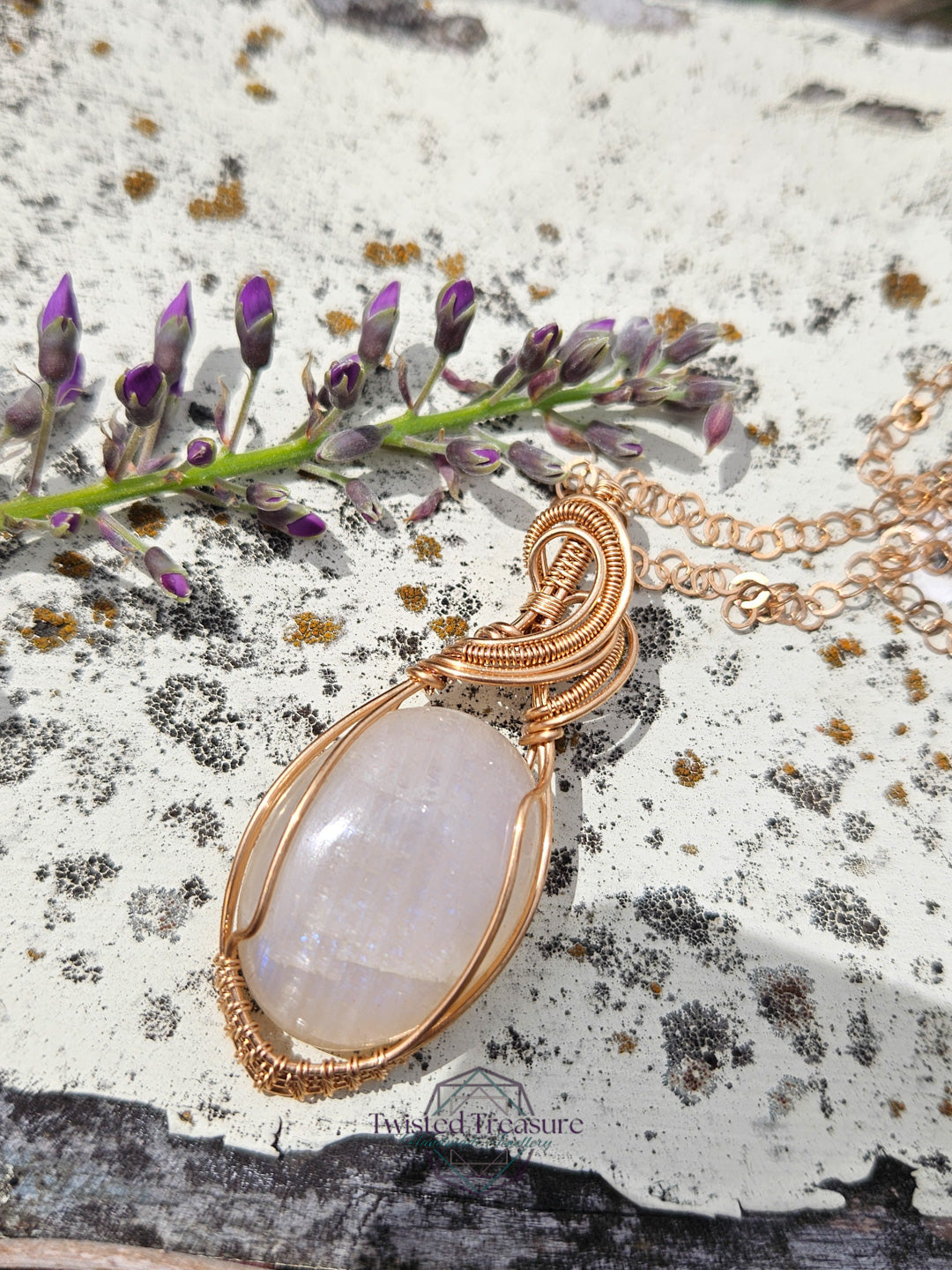 Belomorite and Bronze Necklace