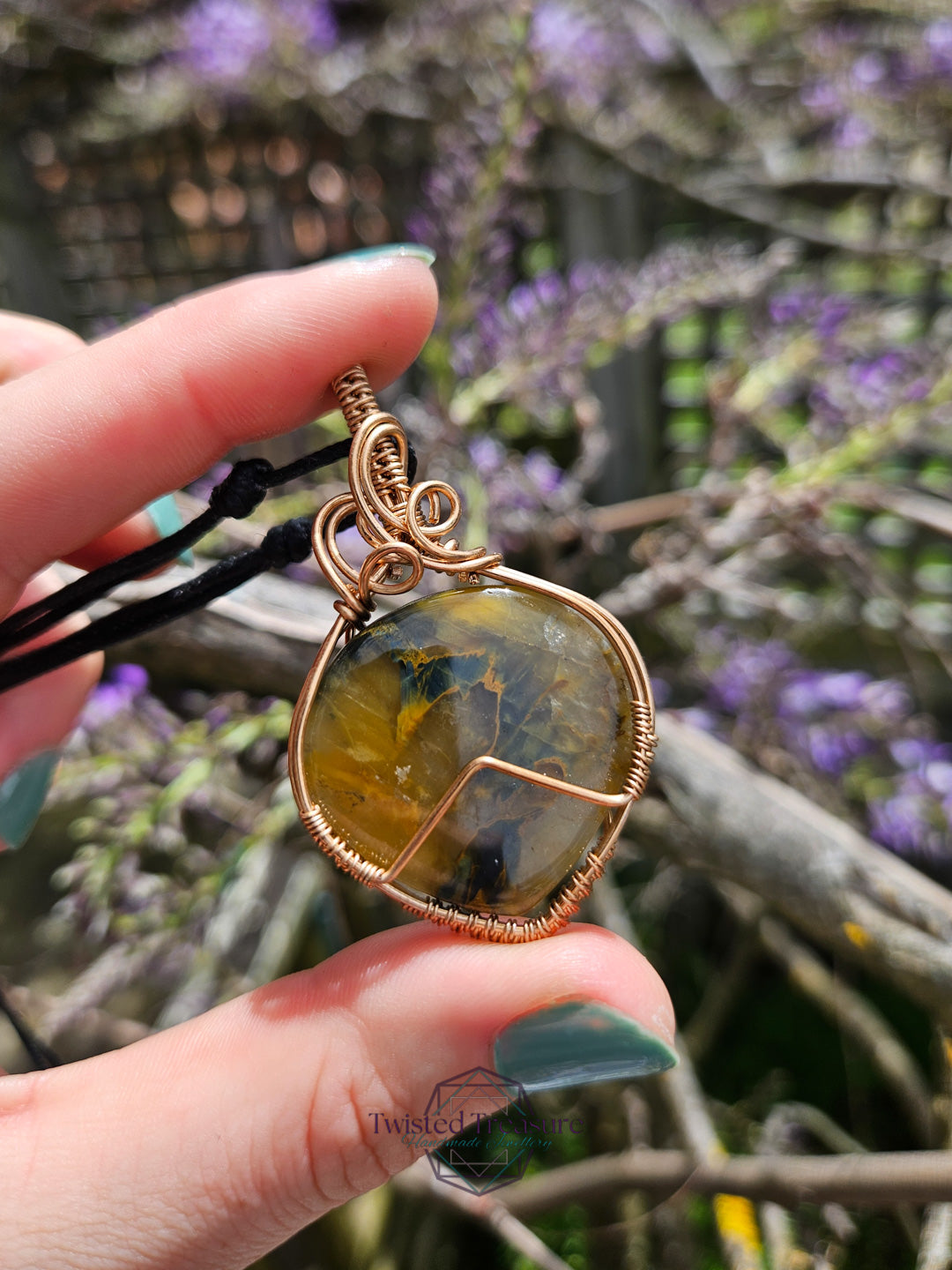 Nellite and Bronze Necklace