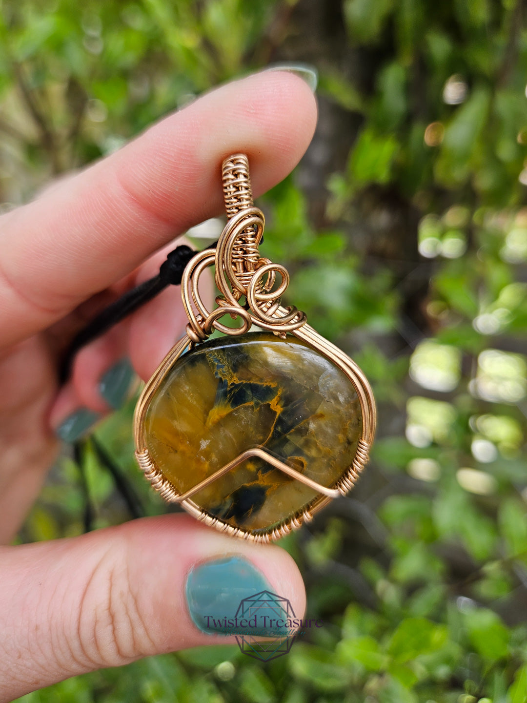 Nellite and Bronze Necklace