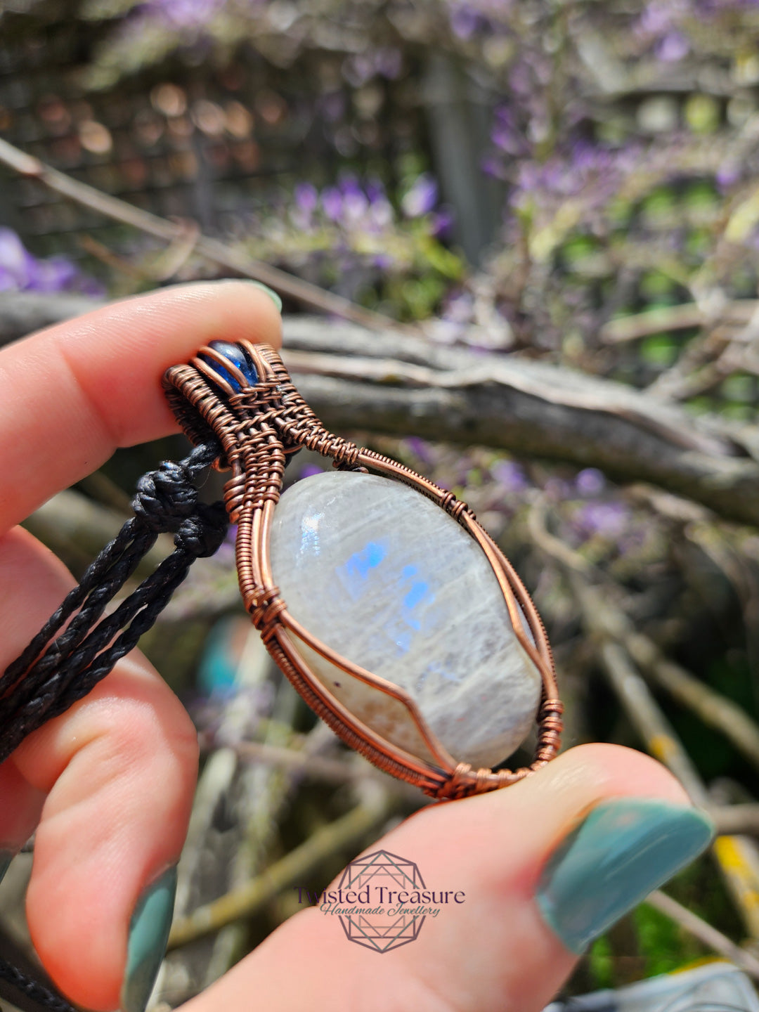 Belomorite, Kyanite and Copper Necklace