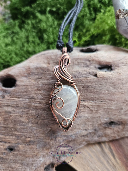 Belomorite Copper Necklace