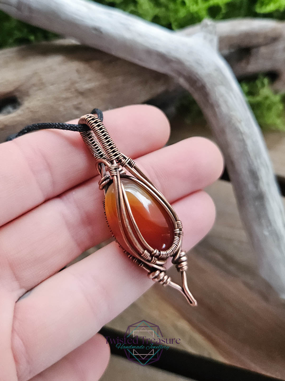 Carnelian Agate Copper Necklace