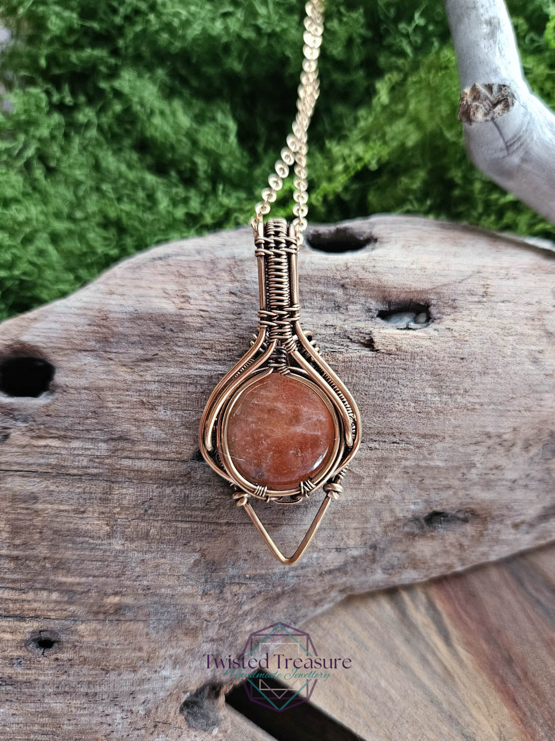 Sunstone Bronze Necklace