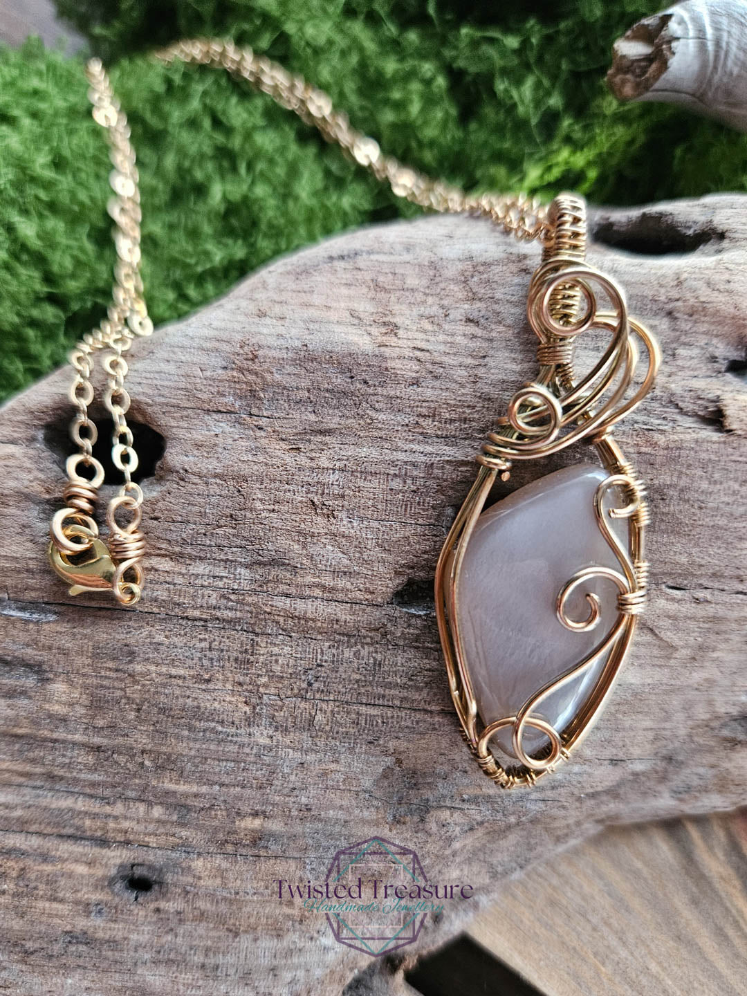 Peach Moonstone Bronze Necklace