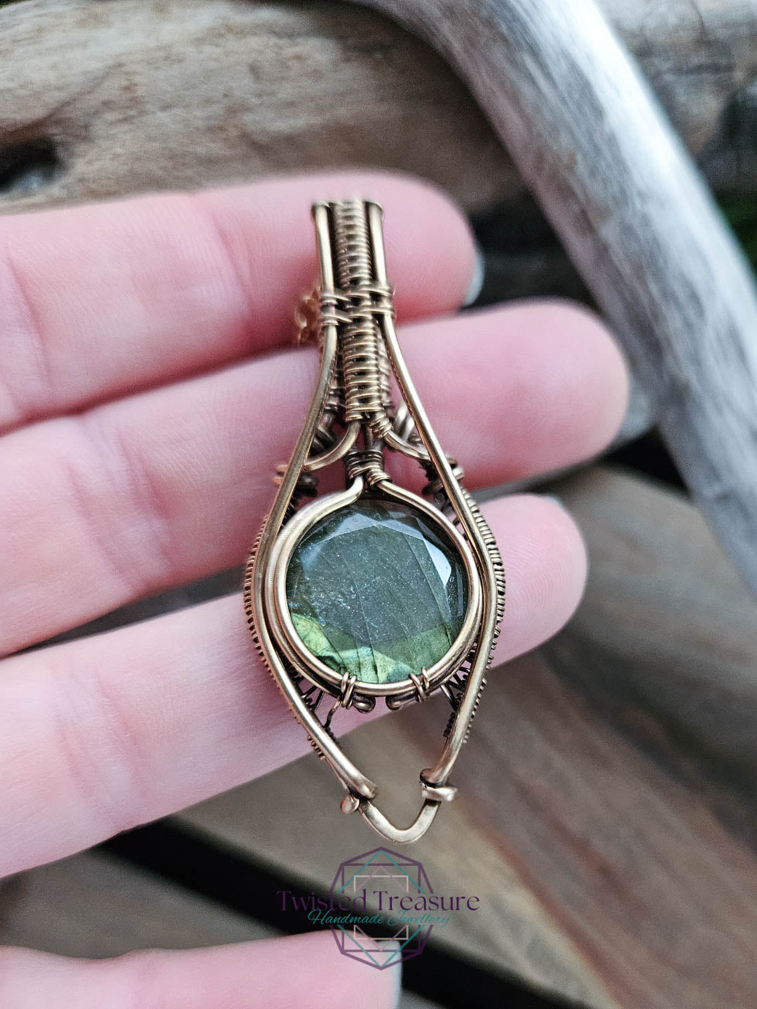 Labradorite Bronze Necklace