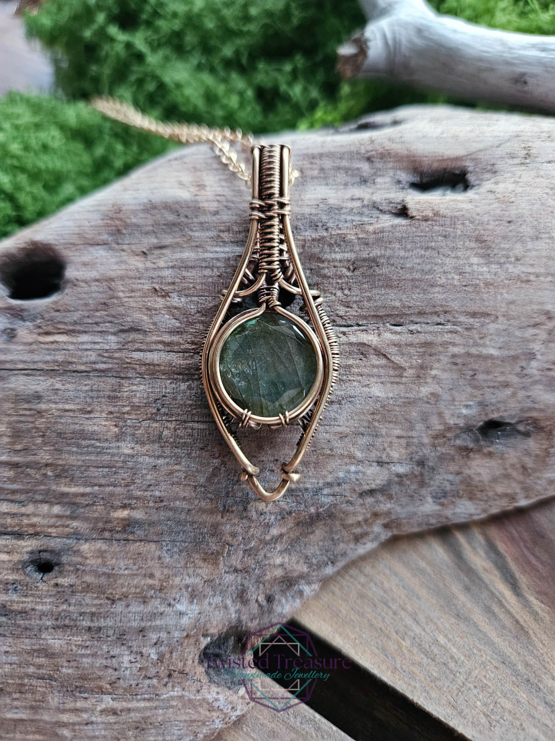 Labradorite Bronze Necklace