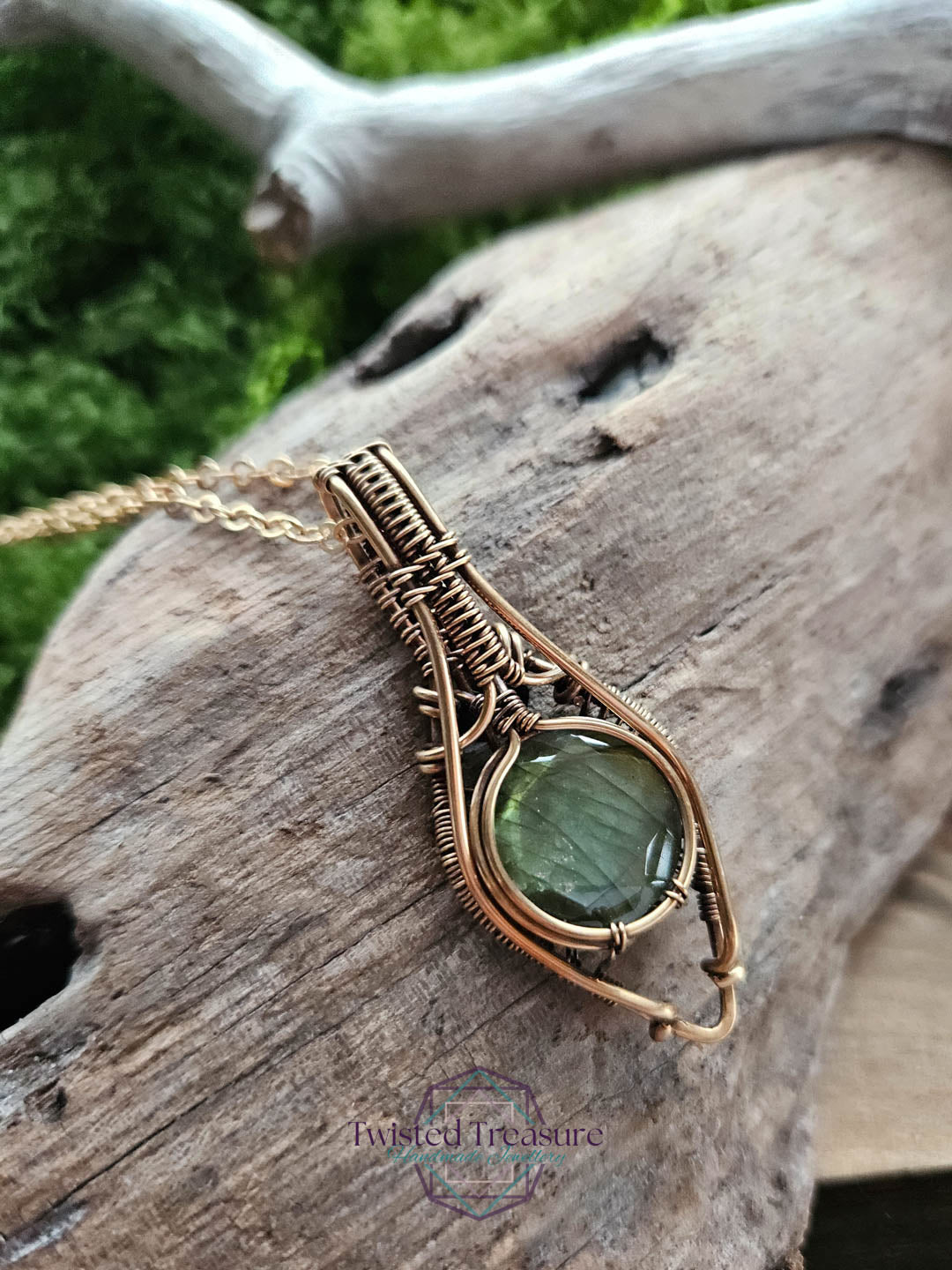 Labradorite Bronze Necklace
