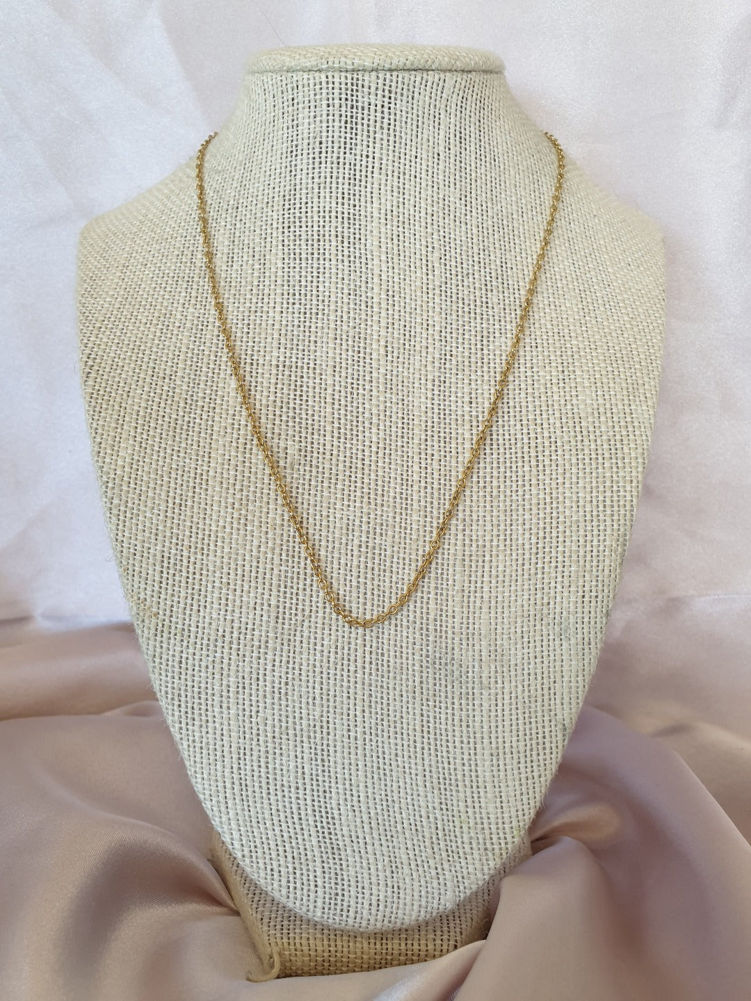 Upgrade - Stainless Steel Gold Chain 17.5in